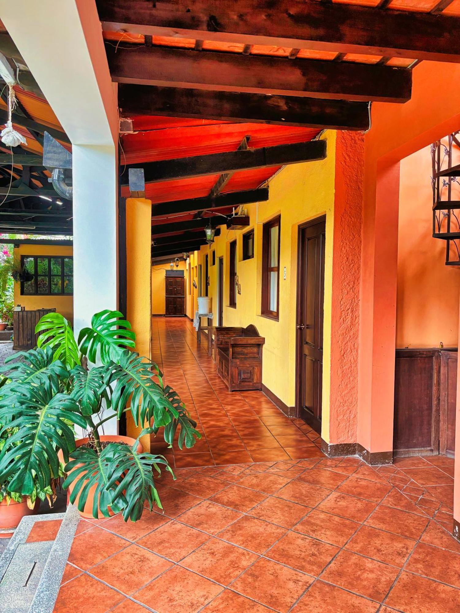 Alana Hotel By Ish Antigua Esterno foto